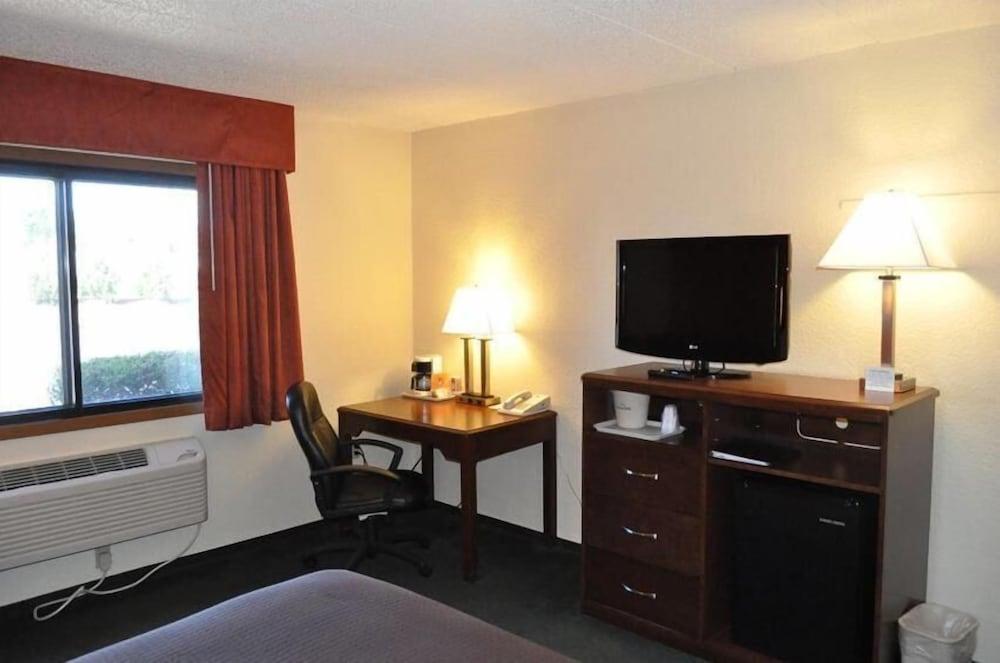 Americinn By Wyndham Plymouth Ngoại thất bức ảnh