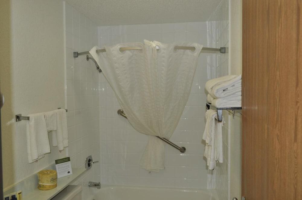 Americinn By Wyndham Plymouth Ngoại thất bức ảnh